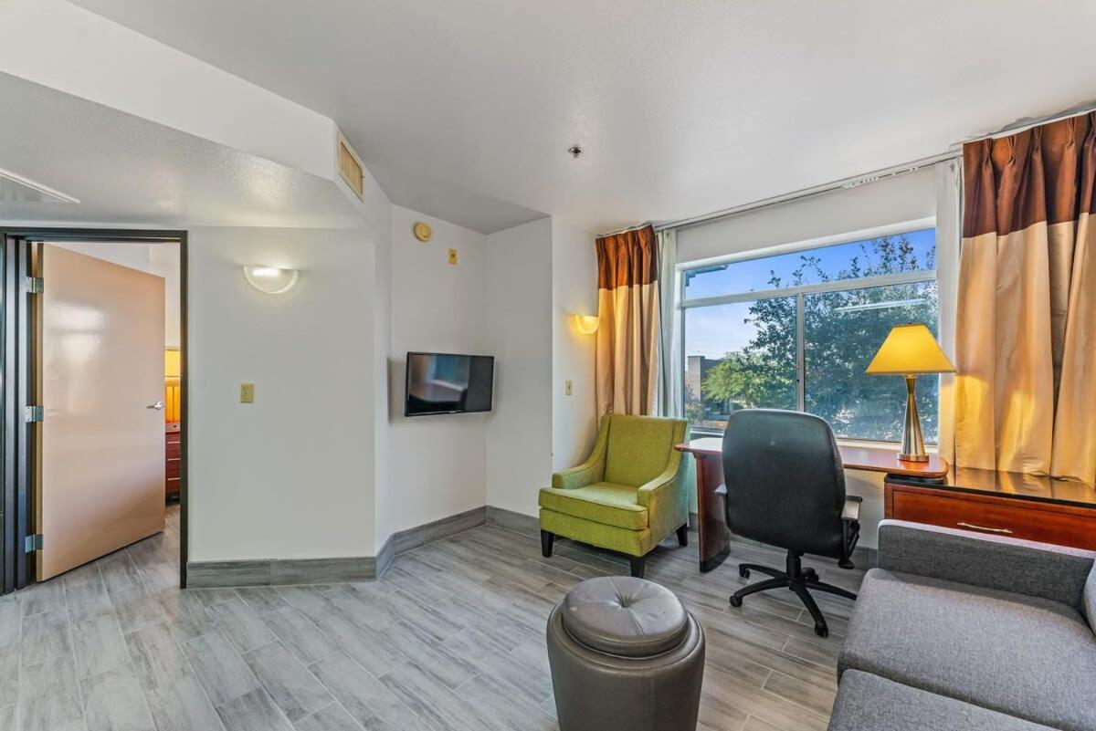 Chandler Promo 1Bd 1Ba 외부 사진